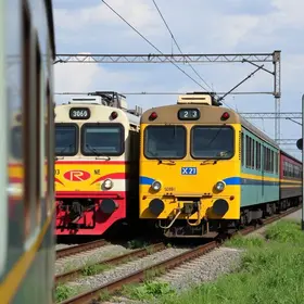 trens de passageiros